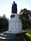 Псков, памятник святой равноапостольной княгине Ольге 2003 года